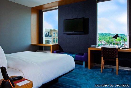 Aloft Birmingham Soho Square Hotel Homewood Exterior photo