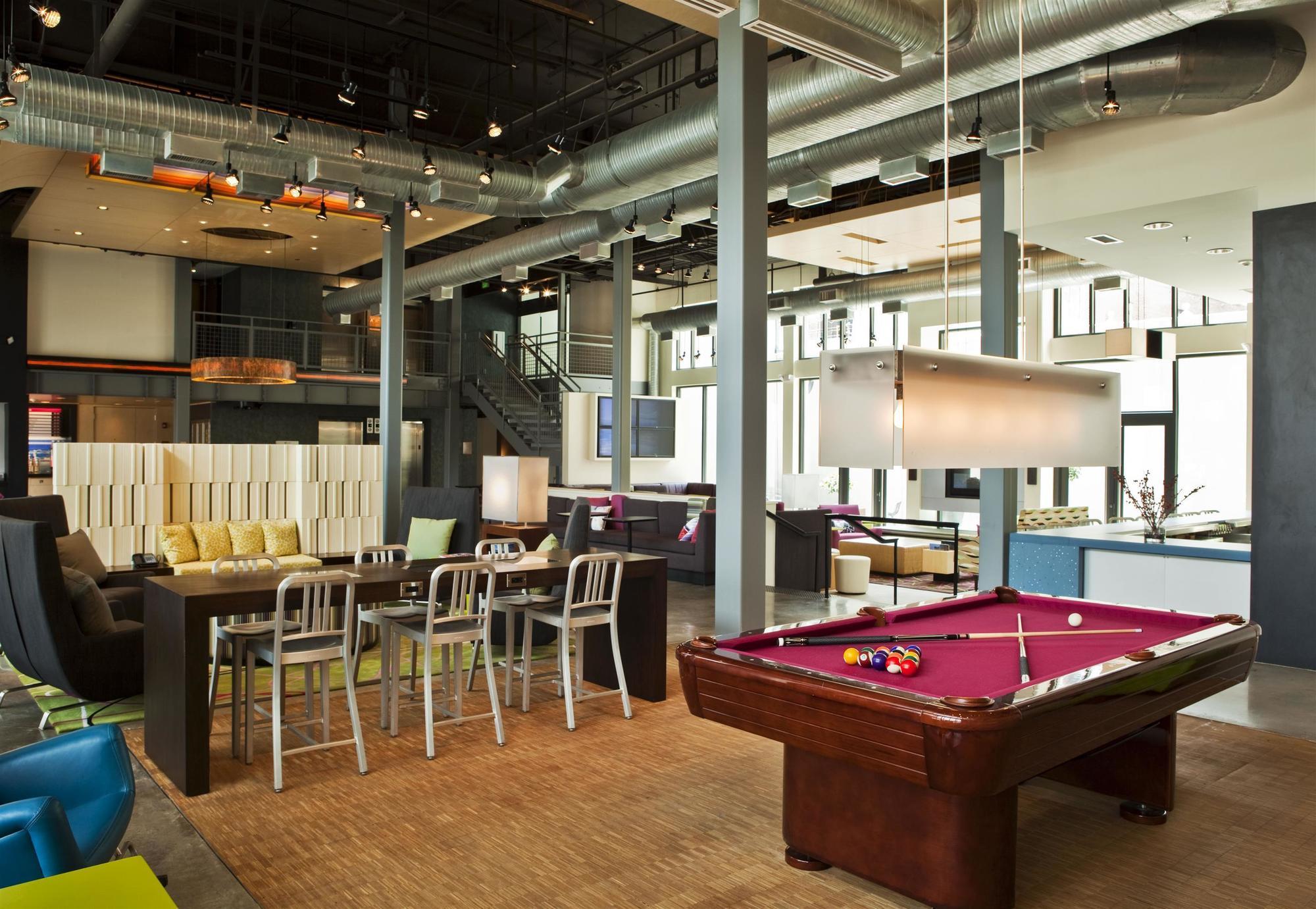 Aloft Birmingham Soho Square Hotel Homewood Facilities photo